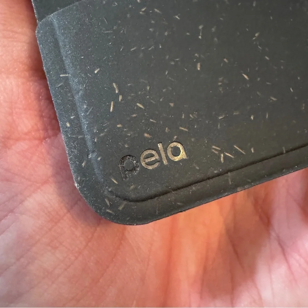 Pela Black Mini Wallet Silicone Compostable Sustainable NEW Slimline